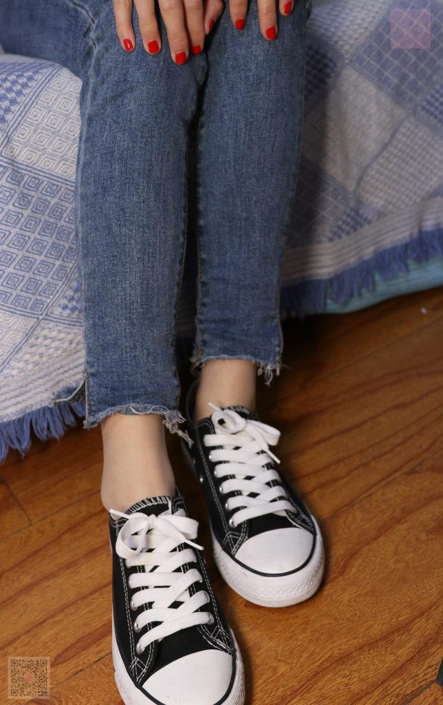 [SiHua思话] SH054 狐狸与裤里斯 小狐狸 [94P/2V/1.85G]插图1