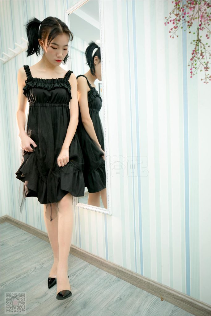 [SiHua思话] SH060 又遇到这个萌萌的女孩纸 瑶瑶 [95P/2V/1.77G]插图1