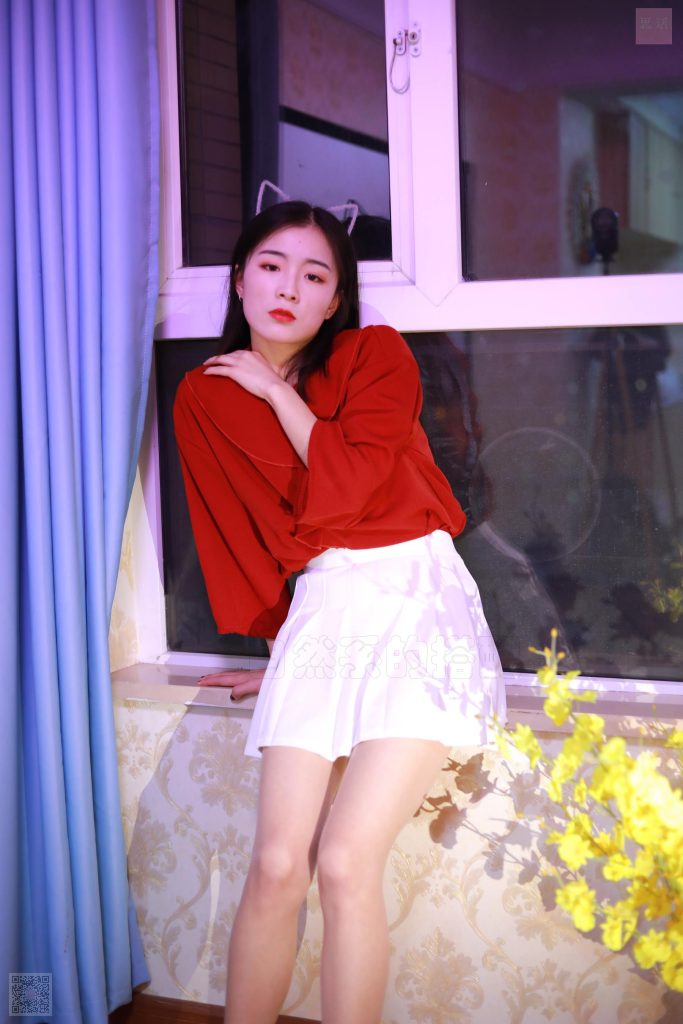 [SiHua思话] SH072 很美很魅？小狐狸 [101P/2V/1.82G]插图1