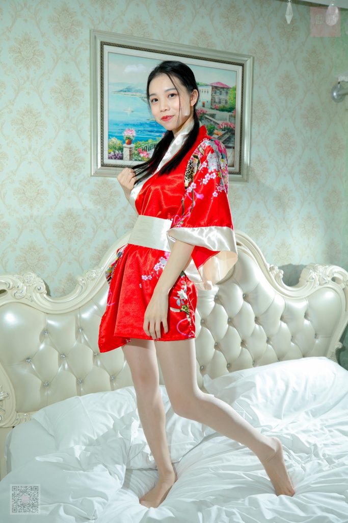 [SiHua思话] SH075 小俏来liao你~ 小俏 [93P/2V/2.15G]插图2