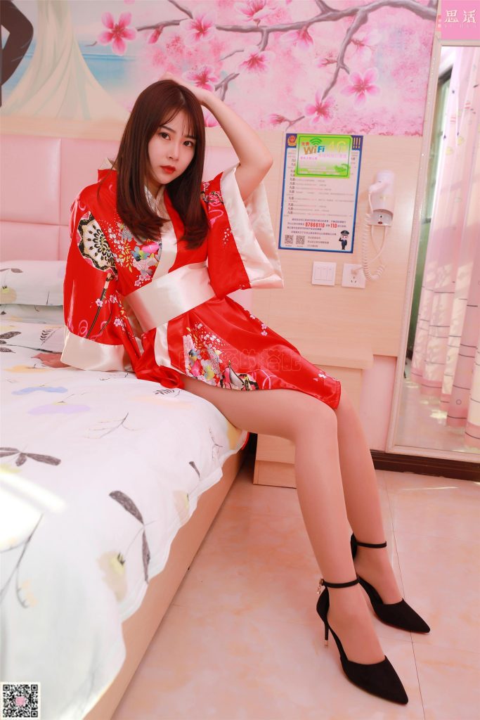 [SiHua思话] SH108 苏羽 小姐姐久违的柔美[97P/102MB]插图2