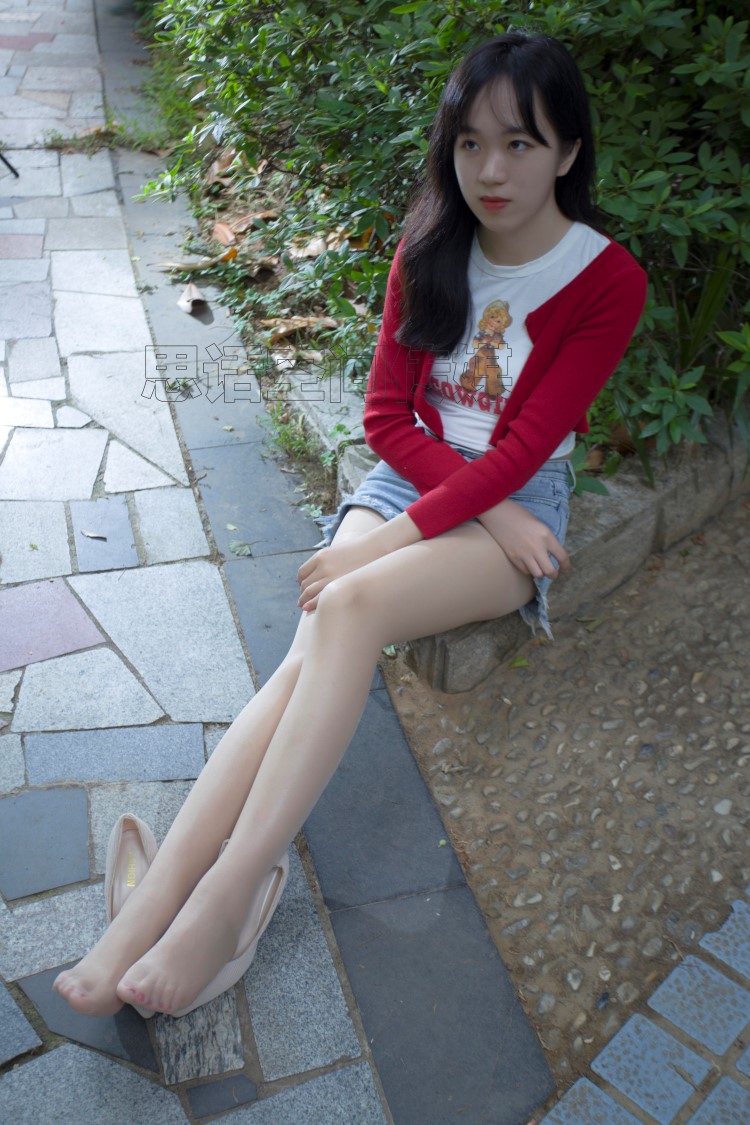 [SiHua思话]SH129 子琦 户外公园DE长腿活力少女 [43P/96MB]插图3