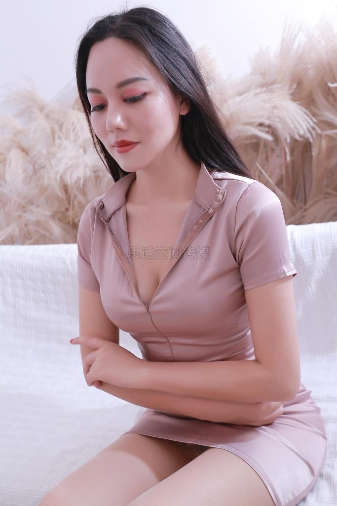 [SiHua思话] SH148 馨娅 轻熟气质的长腿女神 [48P/57MB]插图3