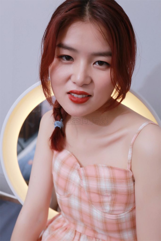 [SiHua思话] SH158 筱蝶 桌上的肉丝女孩 [50P/130MB]插图3