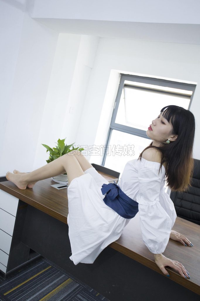 [SiHua思话]SH205 诗诗 肉丝办公女郎 [49P/191MB]插图3