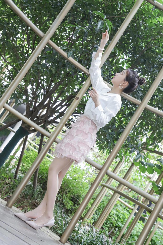 [SiHua思话]SJ029 露露 天台的秋日之丝 [50P/134MB]插图3