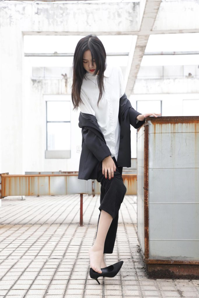 [SiHua思话]SJ054 橙子 职场气质[48P/39.7MB]插图3