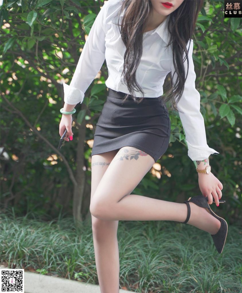 丝慕写真 SM020 模特：玉儿 天天一元《下班后的玉儿》[66P/86MB]插图2