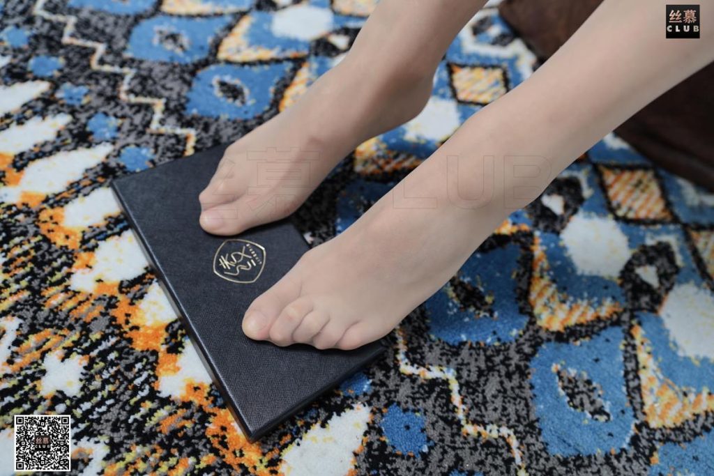 丝慕写真 SM037 天天一元 婉玲《婉玲的职业装》[80P/113MB]插图1