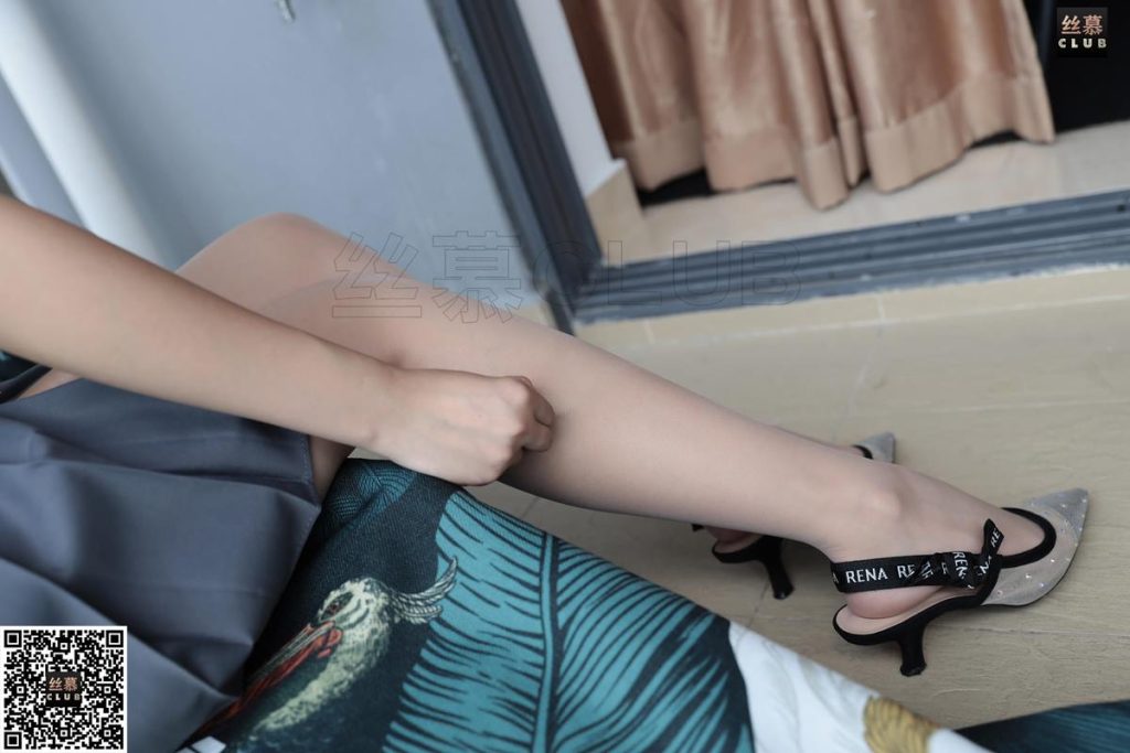 丝慕写真 SM053 天天一元 天天《恬恬的百褶裙》[64P/37.4MB]插图3