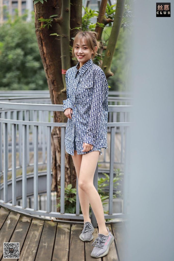 丝慕写真 SM064 天天一元 小颖《小颖的户外之旅》[61P/136MB]插图1