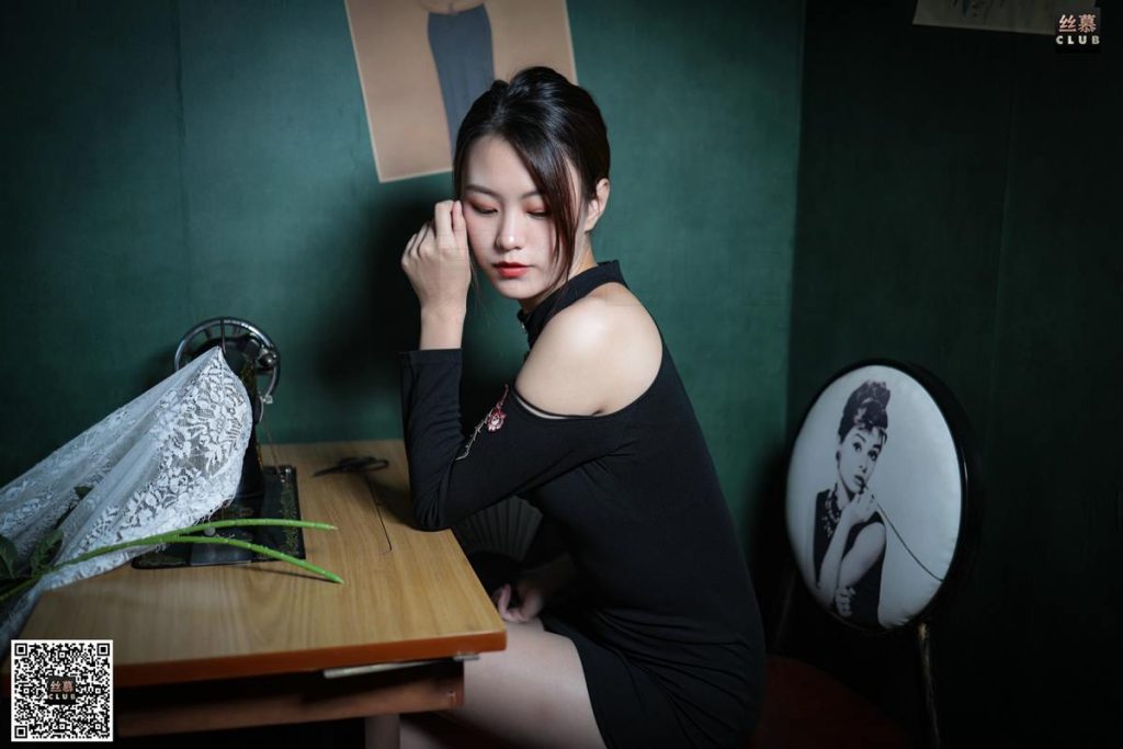 丝慕写真 SM072 天天一元 欣妹《玫瑰花》[73P/58.1MB]插图2