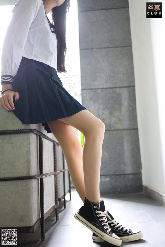 丝慕写真 SM088 天天一元 模特：诗晴《诗晴JK制服》[93P/167MB]插图3