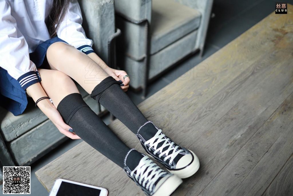 丝慕写真 SM088 天天一元 模特：诗晴《诗晴JK制服》[93P/167MB]插图2