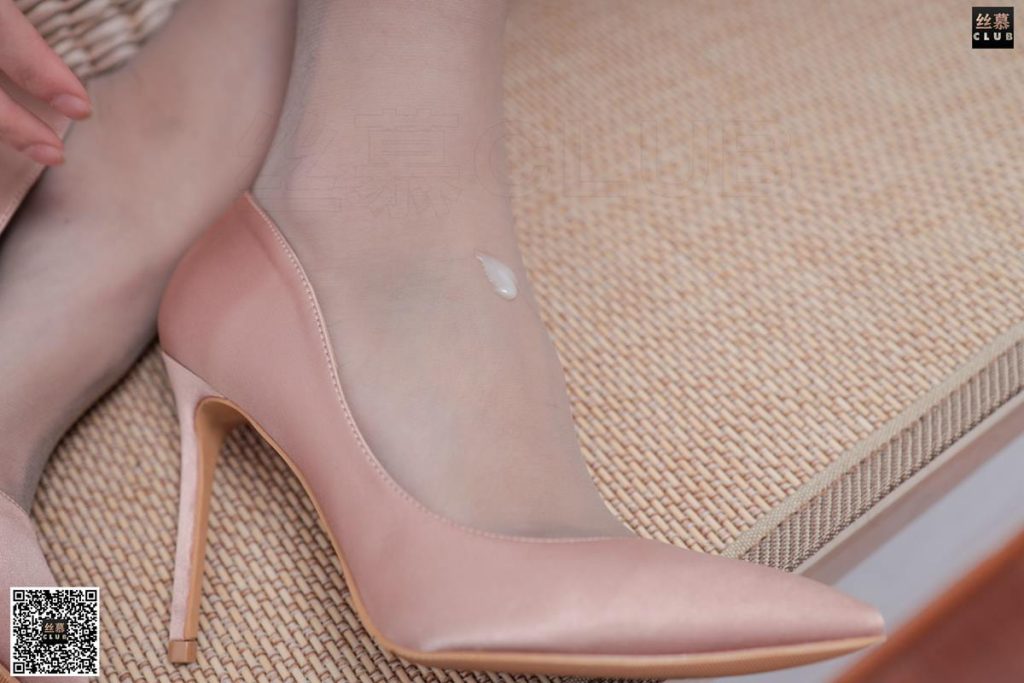 丝慕写真 SM125 天天一元 双双 – 旗袍肉丝的秘密 [79P/87.2MB]插图3