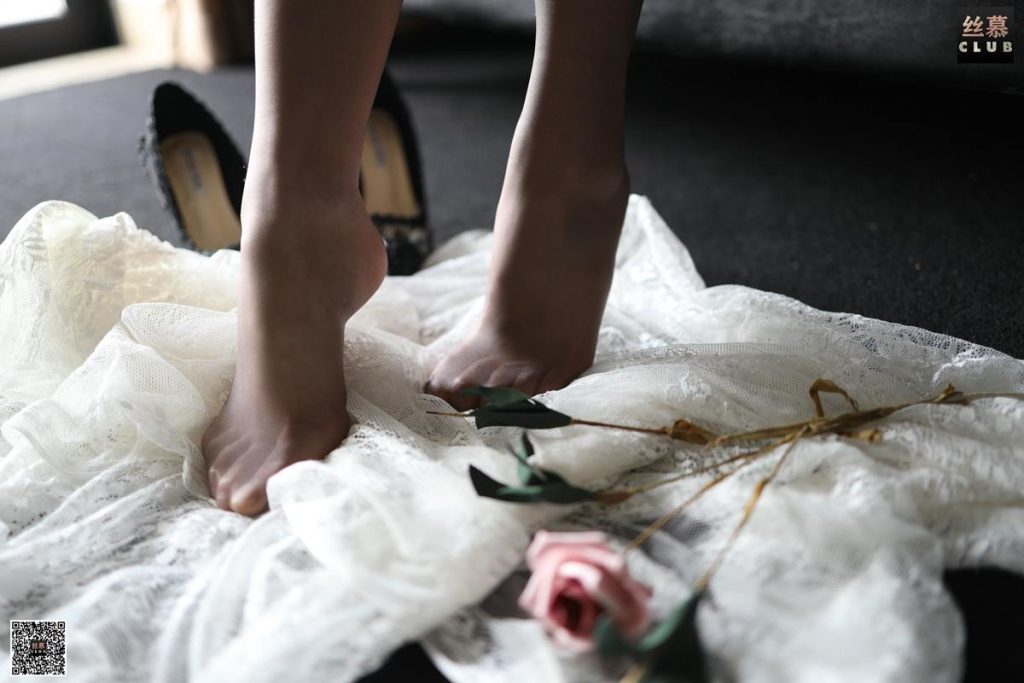 丝慕写真 SM157 天天一元 MIYA – 烟 [91P/81MB]插图1