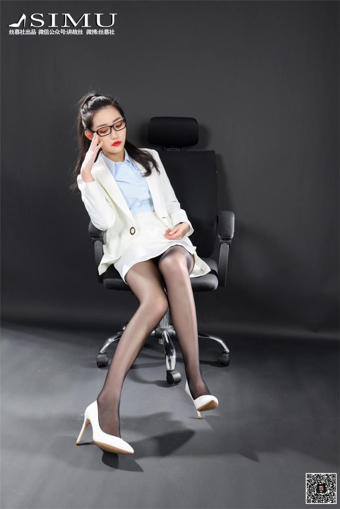 丝慕写真 SM207 天天一元 双双《制服系列之办公室白领》[69P/257MB]插图2