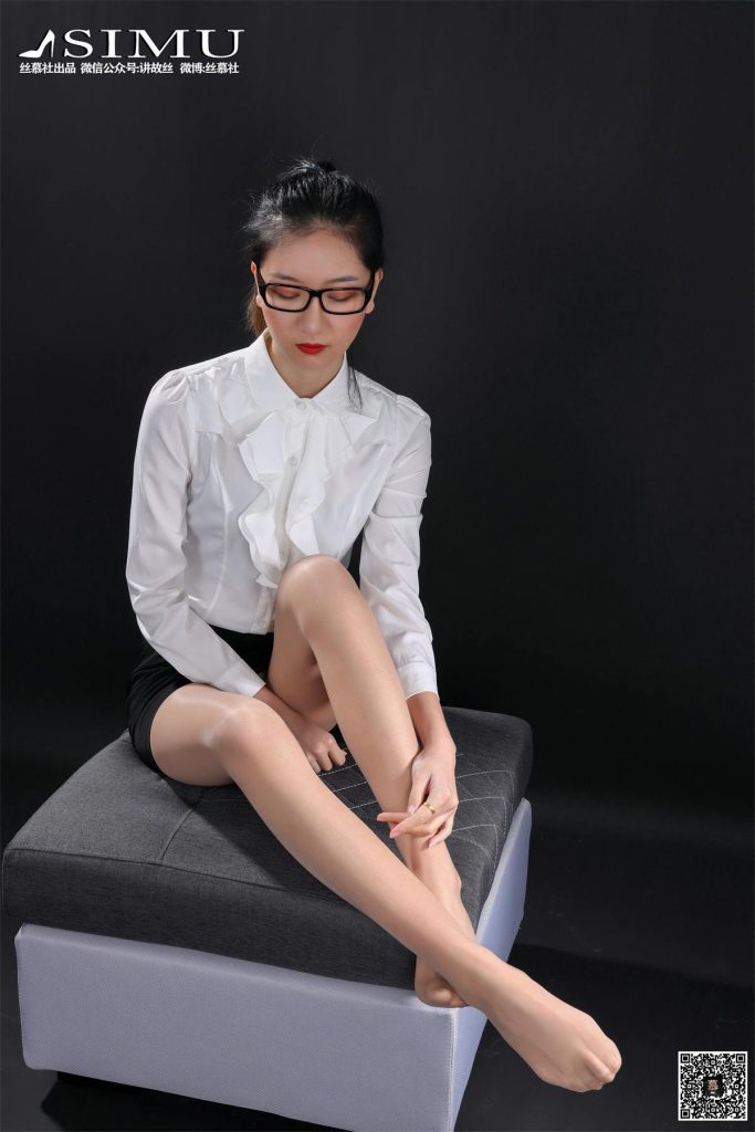 丝慕写真 SM214 天天一元 茗茗 – 暗恋女同事 [65P/207MB]插图1