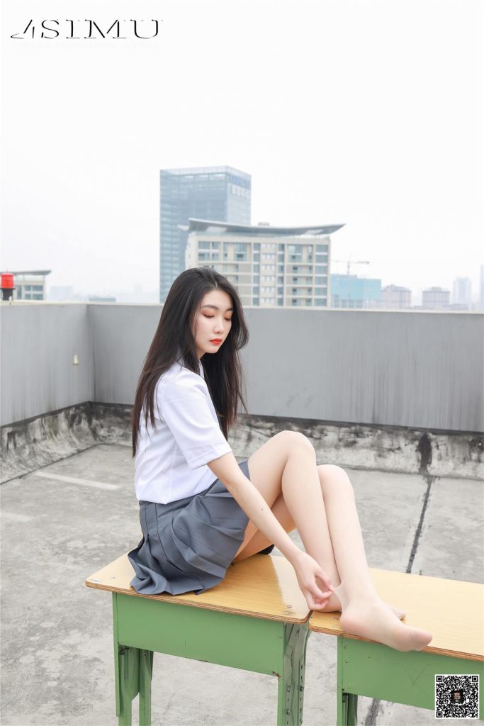 丝慕写真 SM223 天天一元 新模 《清纯小丝妹》[60P/166MB]插图1