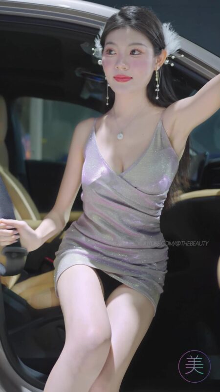 NO.0434 2023 东莞秋季车展 Racing Model ROEWE车模07[1V/331MB]-无料摄影圈