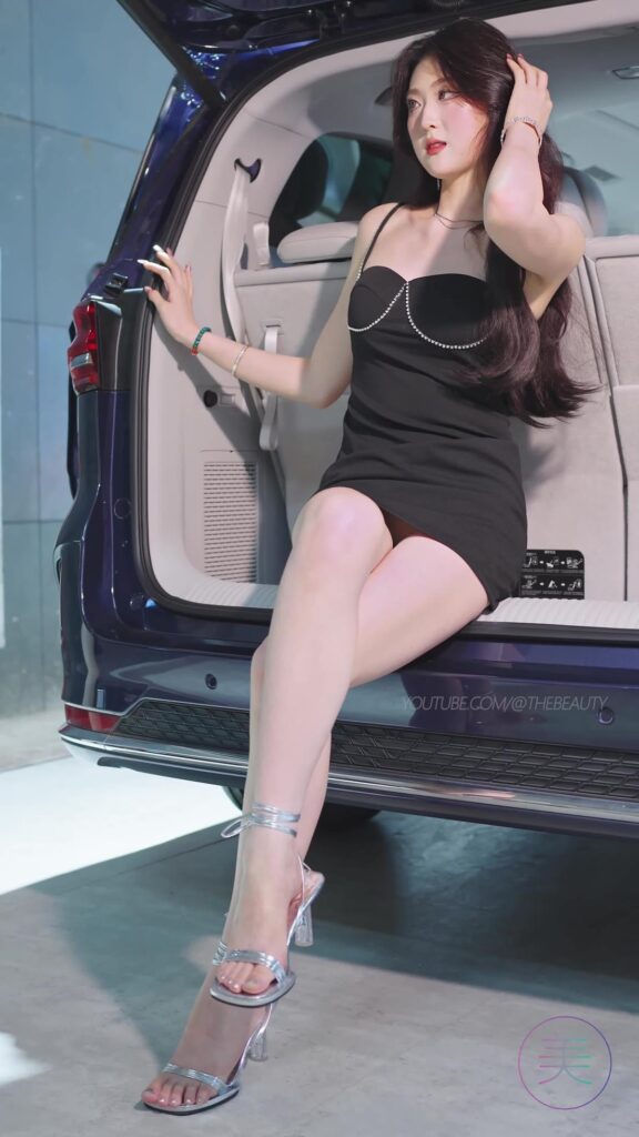 NO.0435 2023 东莞秋季车展 Racing Model ROEWE车模08[1V/205MB]插图1