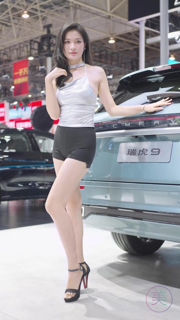 NO.0439 2023 东莞秋季车展 Racing Model 车模抖音网红随拍车模02[1V/264MB]插图3