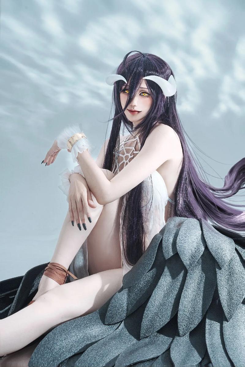 Cosplay 圈水有多深?揭秘繁华背后的乱象与潜规则