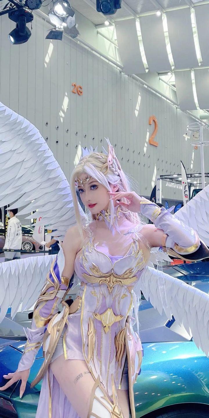 Cosplay 圈水有多深?揭秘繁华背后的乱象与潜规则