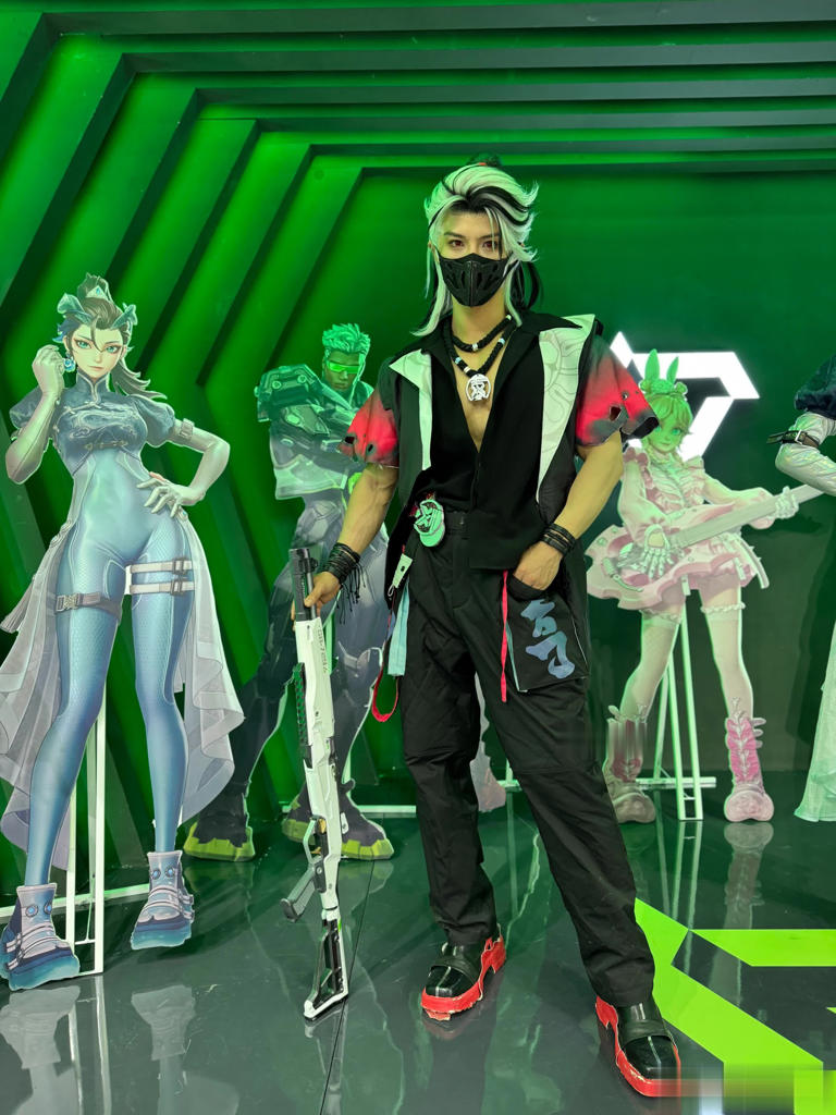 莉莉丝CJ2025：《远光84》梅歇尔COS小姐姐可爱暴击！插图8