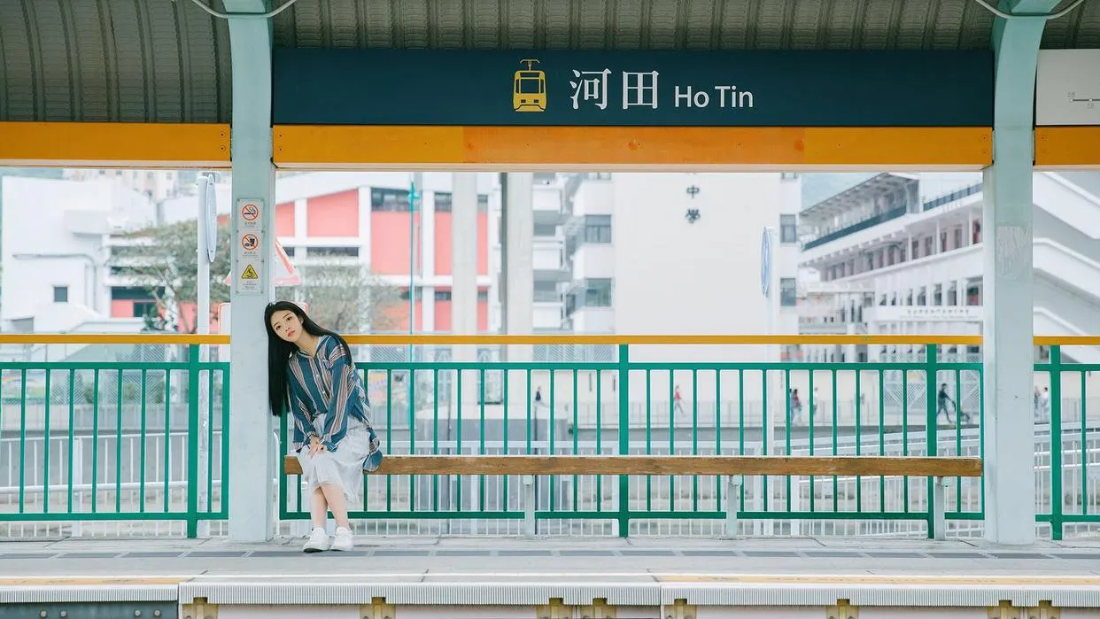 拍摄文艺旅行写真,7个姿势技巧把握好,轻松拍摄文艺大片插图4 拍摄文艺旅行写真,7个姿势技巧把握好,轻松拍摄文艺大片插图4