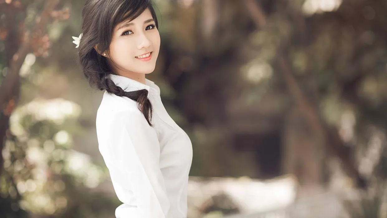中年女士拍照，这9个姿势值得学习，好看、自然、有气质-无料摄影圈