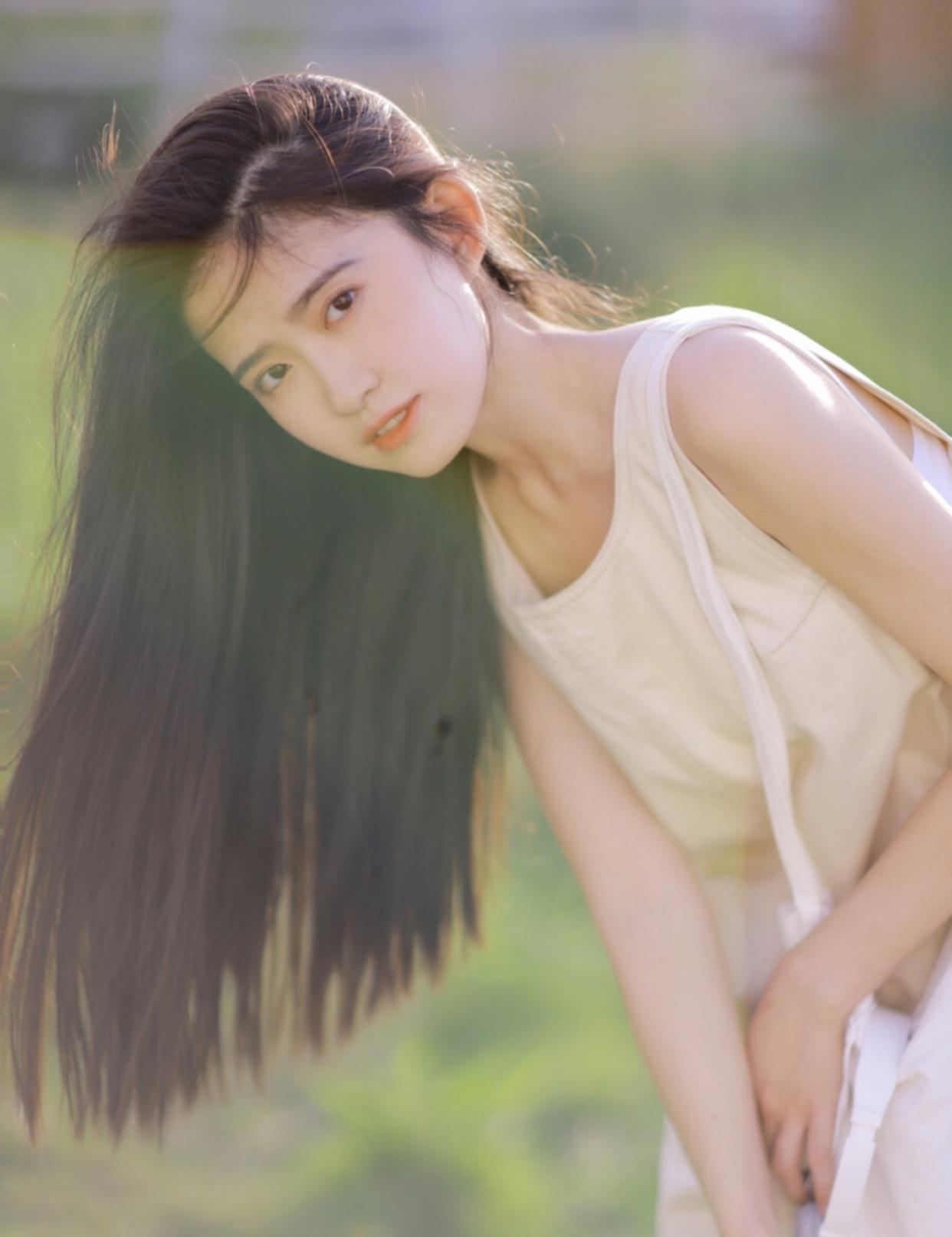 女生拍摄写真照，8个姿势解锁你的不同美，你有用过吗？-无料摄影圈