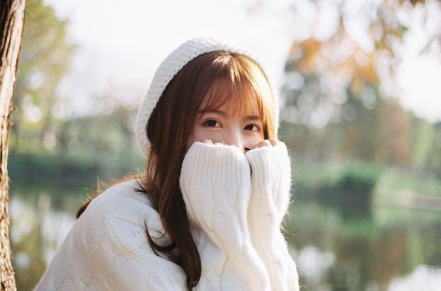 秋天拍人像的8个技巧，唯美文艺又好看，拍照景美仁也美插图6