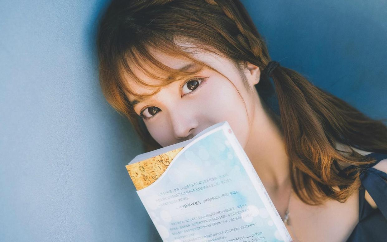 拍照达人疯狂点赞,这9个拍照姿势,拍出来的照片很漂亮插图8 拍照达人疯狂点赞,这9个拍照姿势,拍出来的照片很漂亮插图8