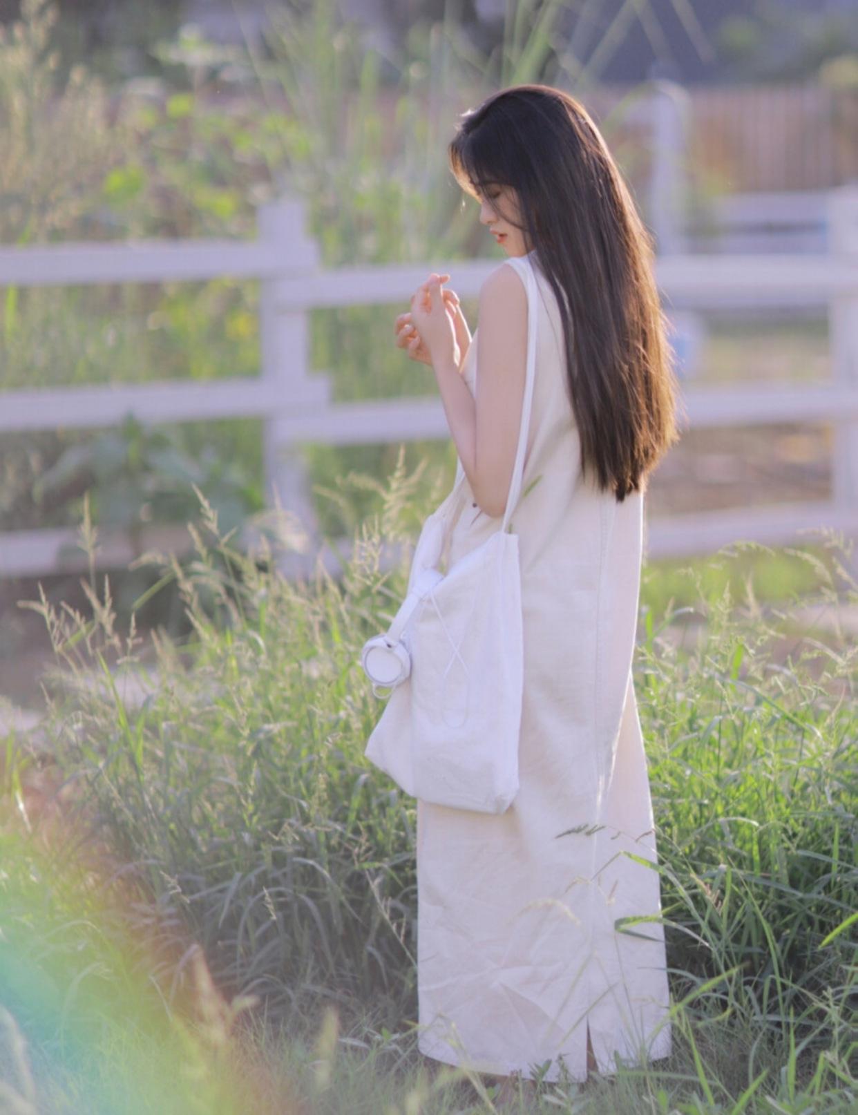 女生拍摄写真照,8个姿势解锁你的不同美,你有用过吗?插图4 女生拍摄写真照,8个姿势解锁你的不同美,你有用过吗?插图4