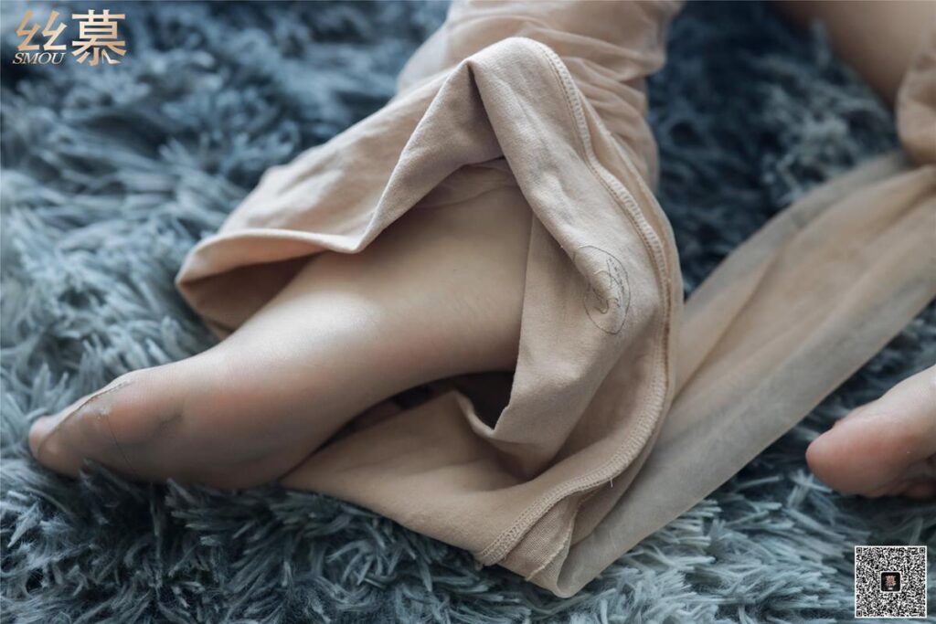 丝慕写真 SM325 天天一元 米朵《脱丝计划》[70P/231MB]插图3