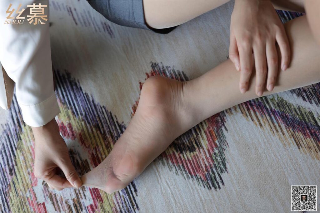 丝慕写真 SM349 天天一元 《新模工装首秀》[67P/234MB]插图1