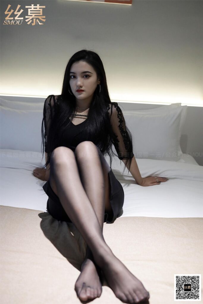 丝慕写真 SM372 天天一元 菲菲《欲望玫瑰》[69P/108MB]插图3