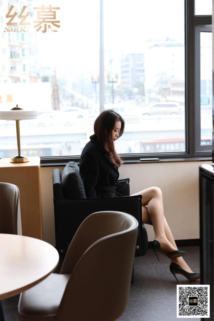 丝慕写真 SM406 天天一元 芝芝《百褶裙经典穿搭》[79P/99M]插图3