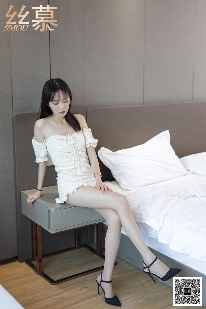 丝慕写真 SM412 天天一元 艳艳《一字肩连衣裙》[56P/131MB]插图2