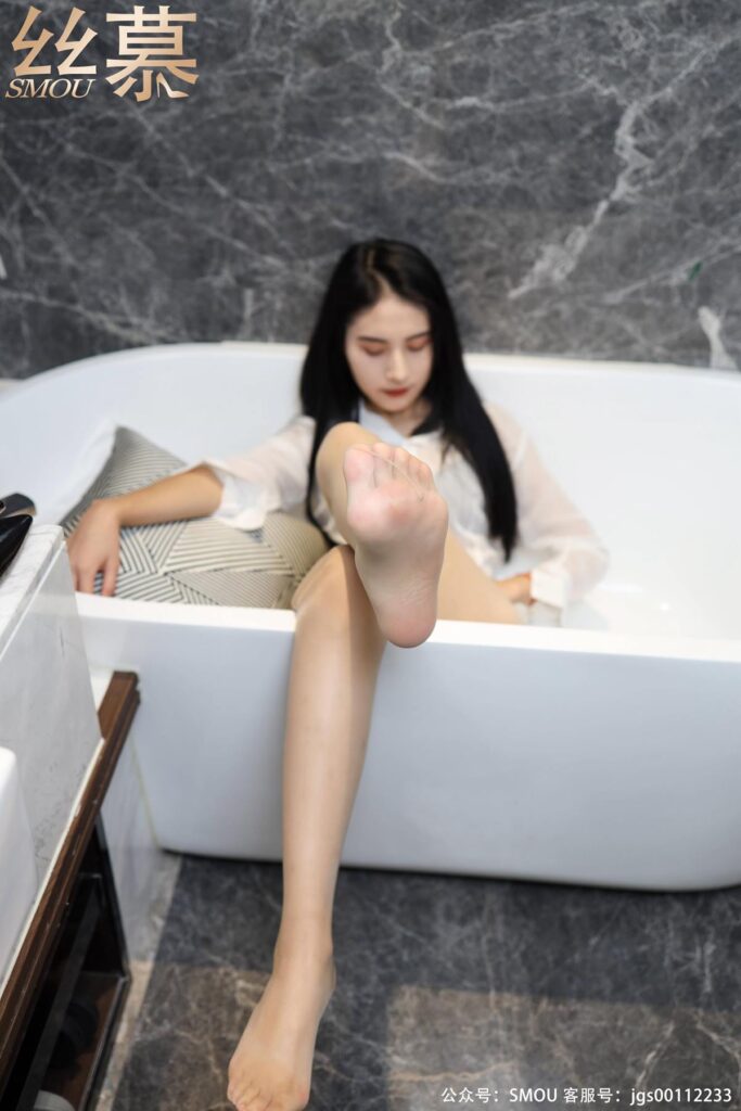 [丝慕GIRL]SM440 天天一元 模特：露茜《露茜OL》 [63P/93M]插图2