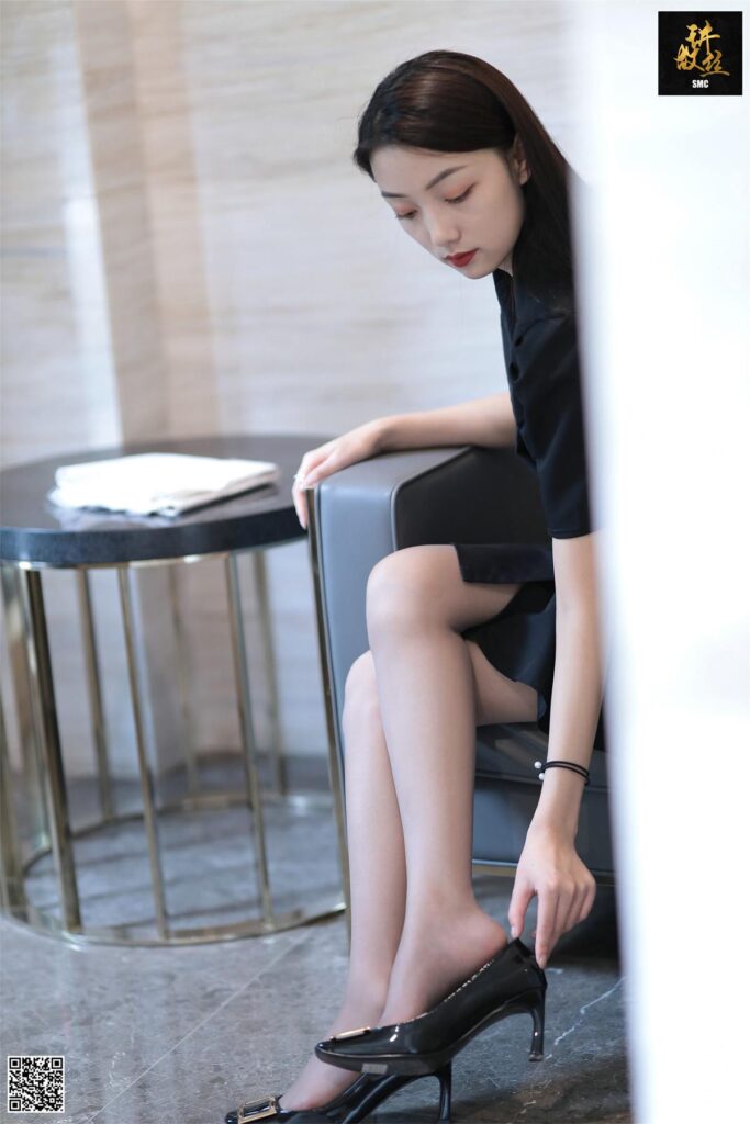 丝慕写真 特写集 TX001 诗晴《灰丝特写》[63P/195MB]插图2