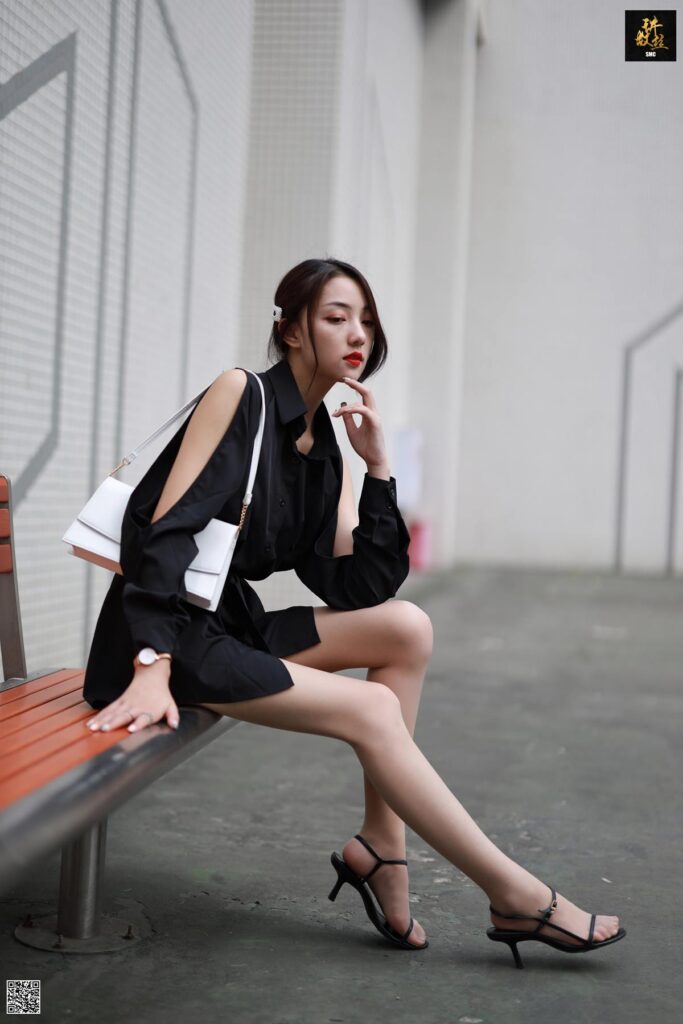 丝慕写真 特写集 TX002 诗晴《诗晴的肉色丝足》[81P/120MB]插图2