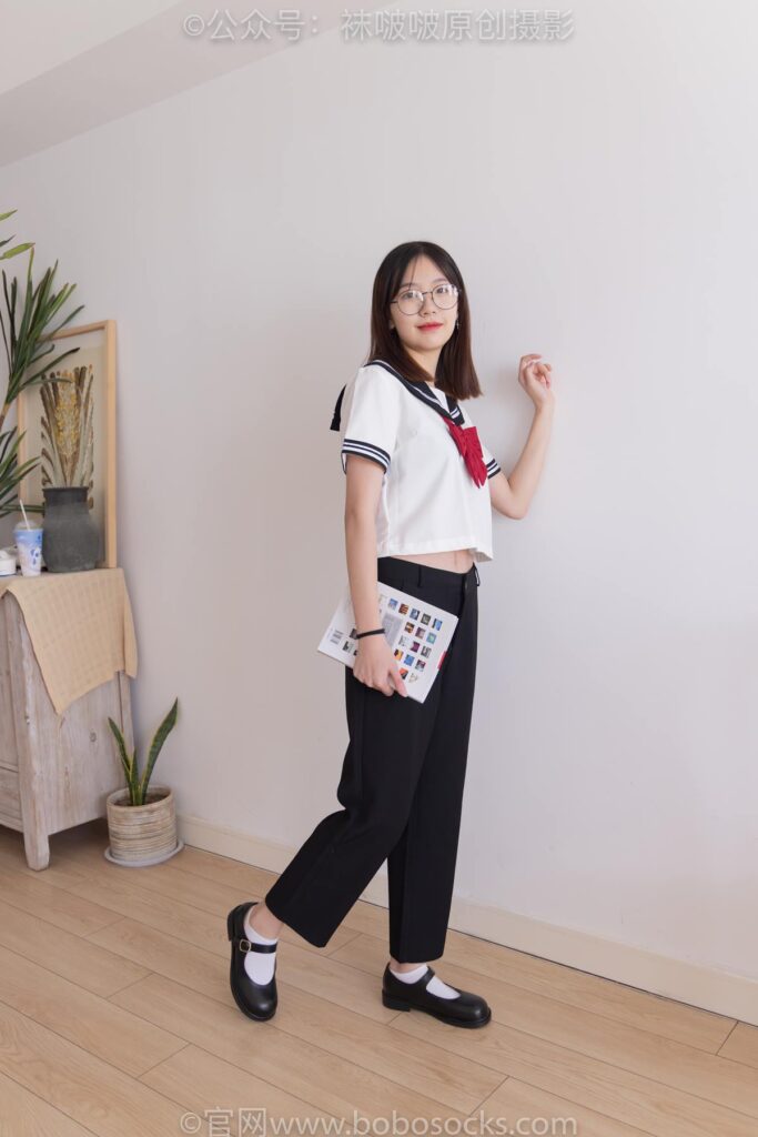 袜啵啵 积分兑换013期 花絮版 小甜豆白棉袜脚[153P/1V/7.25G]插图1