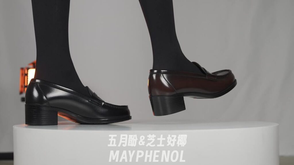 芝士好椰 NO.082 – 黑棕混搭，制服鞋崭新出场，Haruta 4603[1V/998MB]插图1