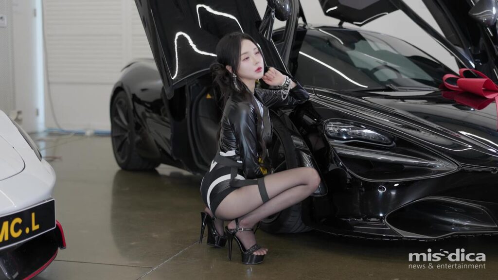 Hari Ban, Black Orchid, Racing Model Summer Festa[4K/1V/227MB]插图2