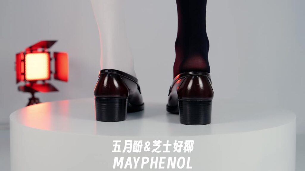 芝士好椰 NO.077 – 制服鞋但是黑白配 Haruta 4603[2V/1.08GB]插图2