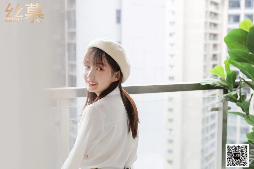 [丝慕GIRL]特写集 TX081 新模《纯情玉足》[80P/1V/136MB]插图2