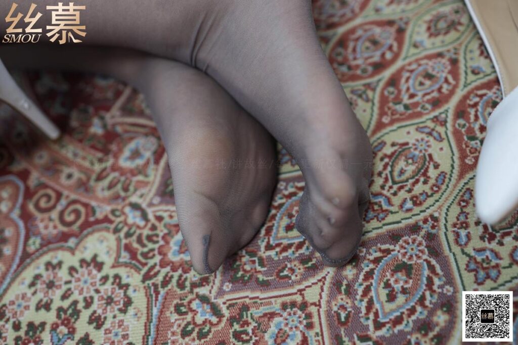 [丝慕GIRL]特写集 TX082 米朵《丝滑享受》[72P/1V/184MB]插图1