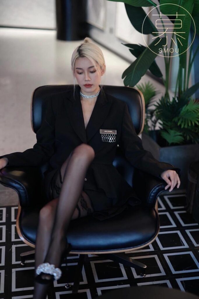 [丝慕SMOU]熟系列 S028 喵小酱[48P/39.4MB]插图1